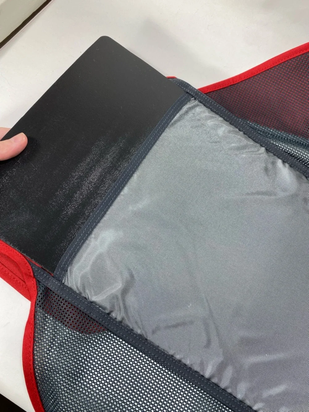 Eagle Creek Red Travel Organizer Compression Velcro Slim Pouch